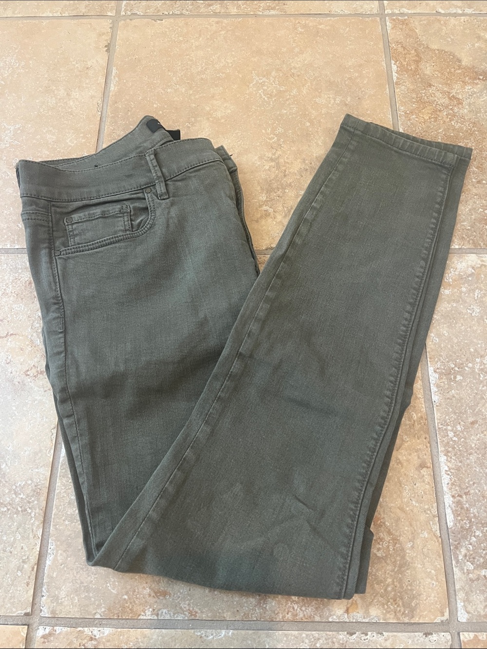 Ann Taylor Skinny Ankle Jeans Modern Fit in Olive Green